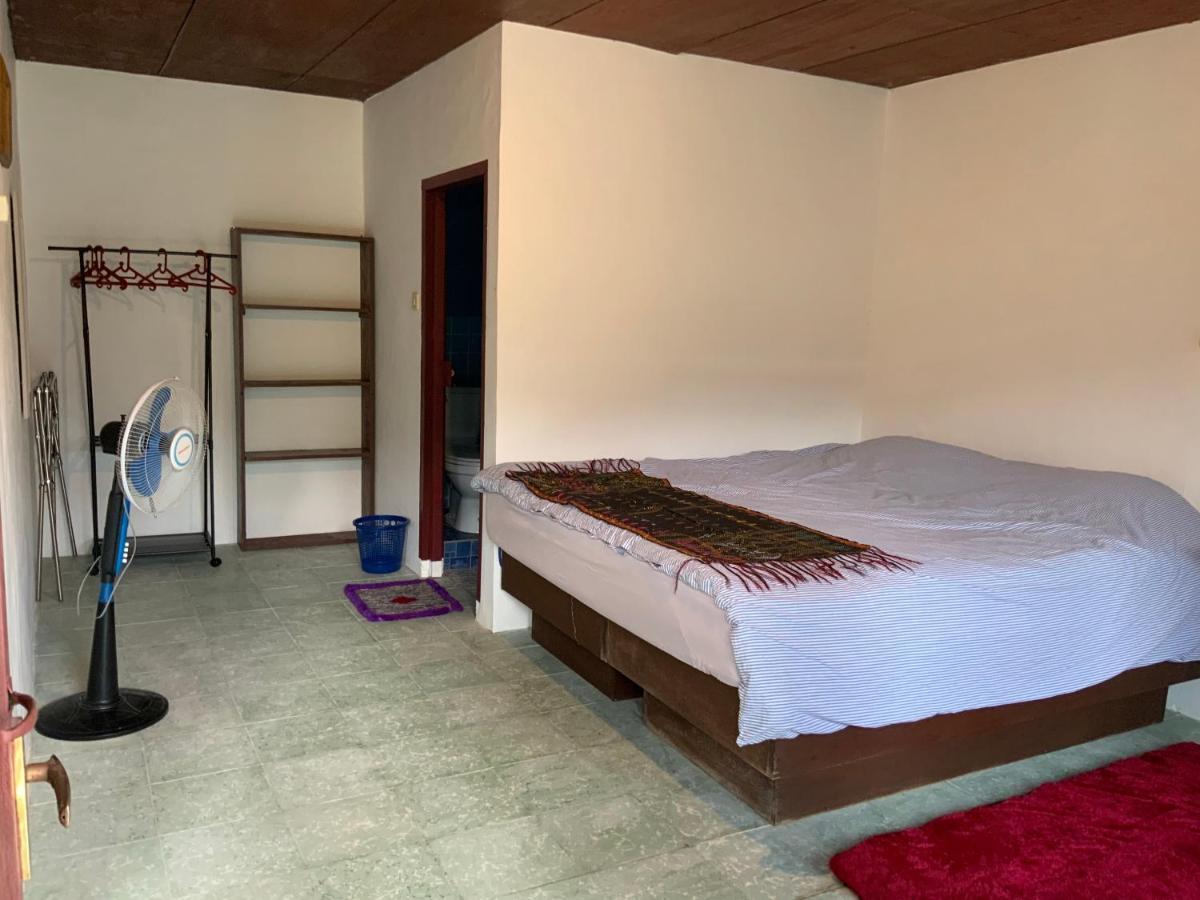 Mario Lakeside Apartments Tuktuk Eksteriør billede